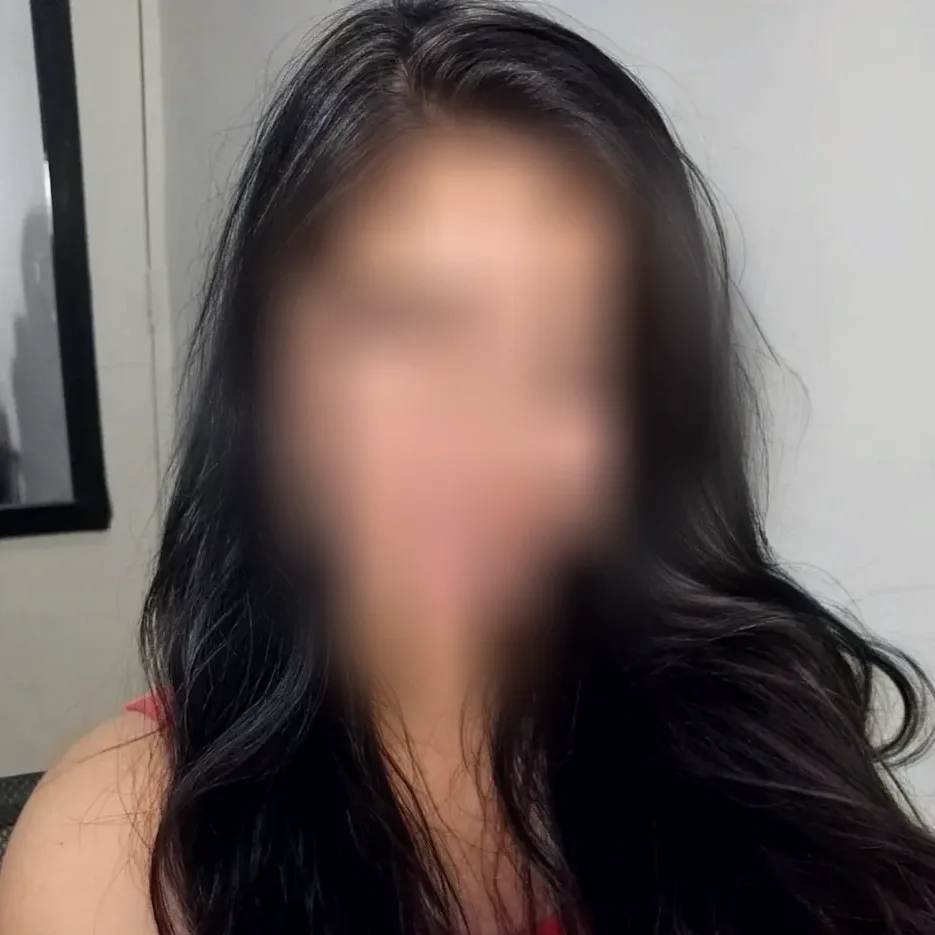 Aleyna, 21