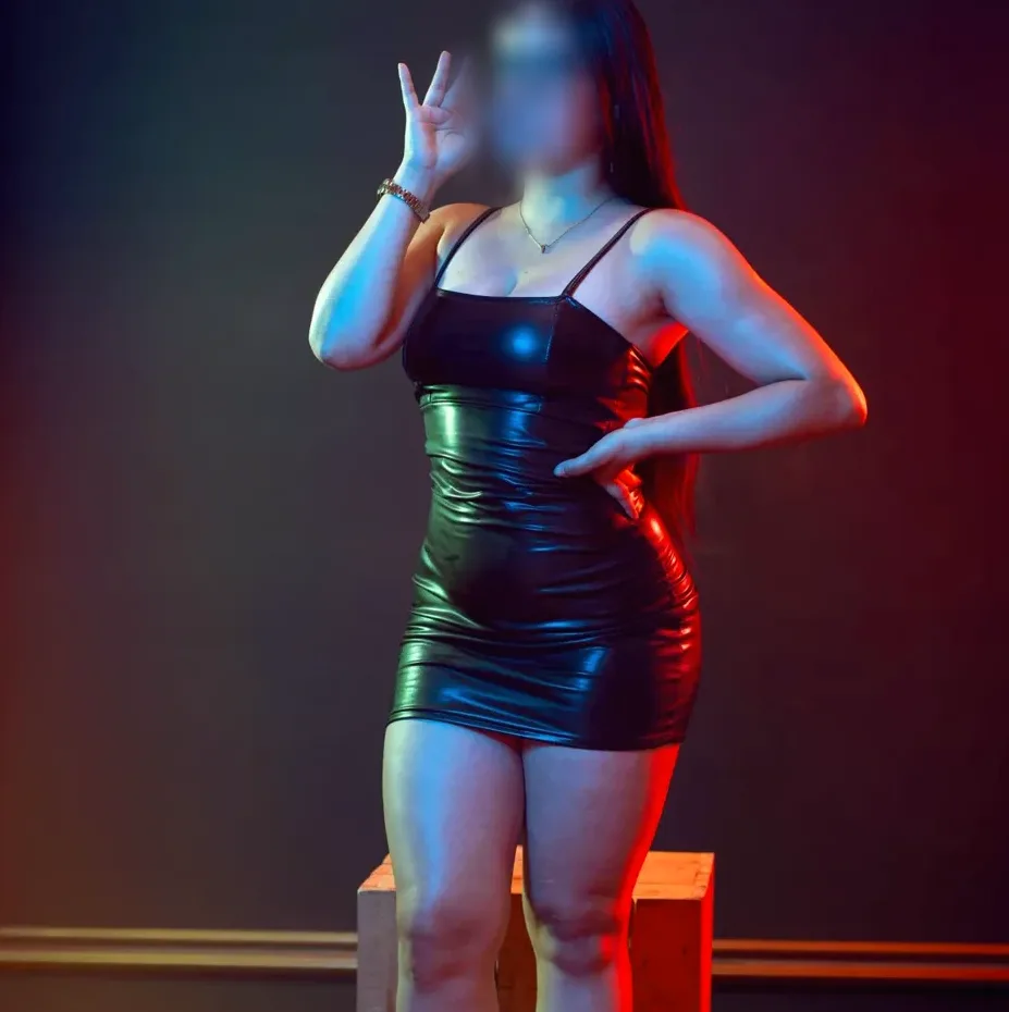 Ramona, 24